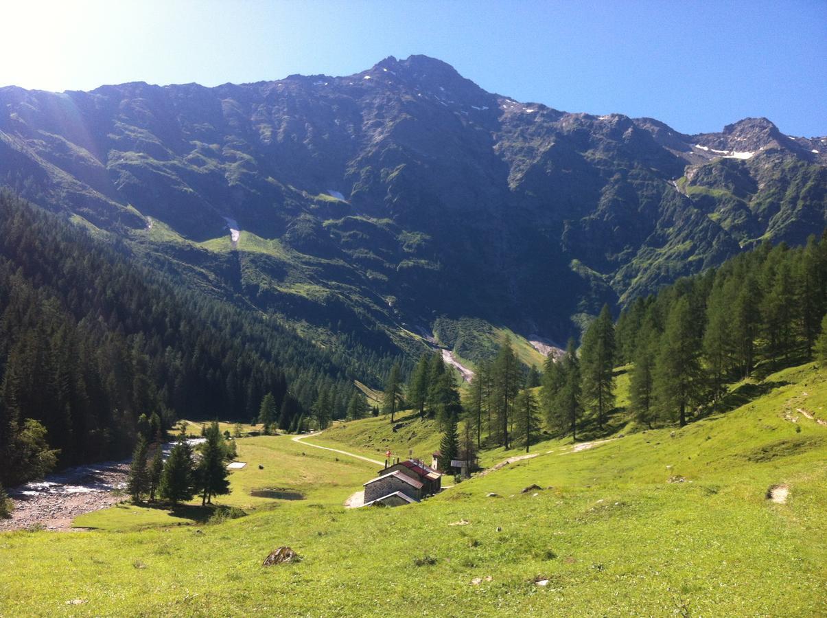 B&B Gottardo Airolo Εξωτερικό φωτογραφία